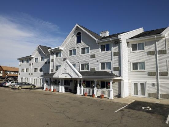 Travelodge Suites By Wyndham Regina - Eastgate Bay Exteriör bild